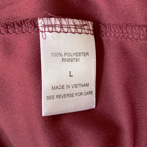 ROZ & ALI Long Sleeve Burgundy and Navy Blouse - Picture 15 of 15